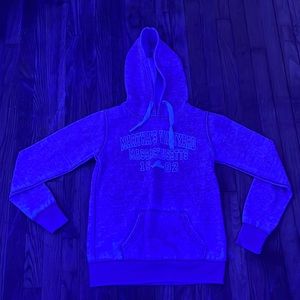 Woman’s size extra small, Martha’s Vineyard sweatshirt